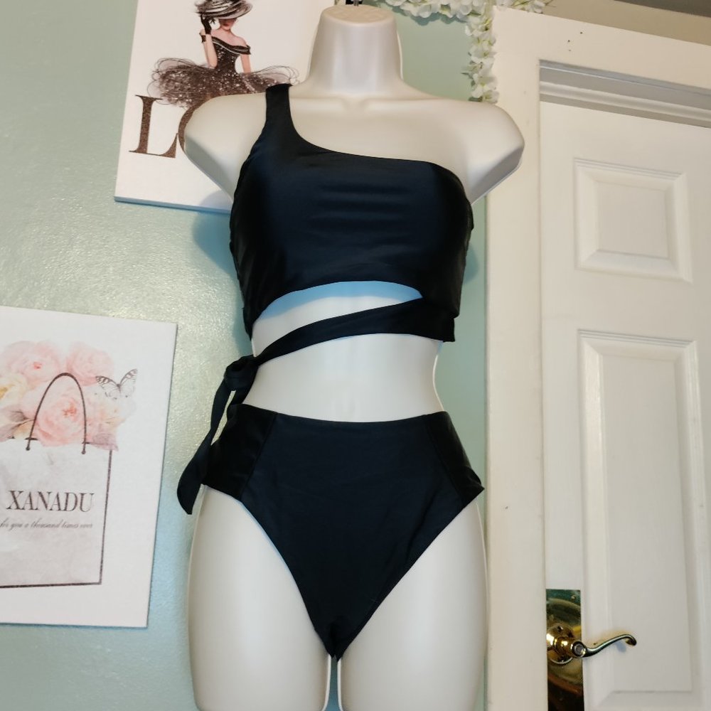 Two piece bikini - Picture 3 of 6